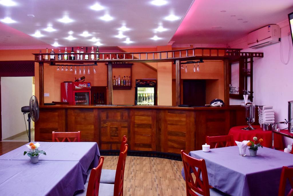 Euro Star Hotel Katunayaka Εξωτερικό φωτογραφία