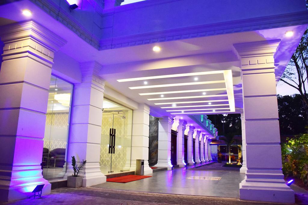 Euro Star Hotel Katunayaka Εξωτερικό φωτογραφία