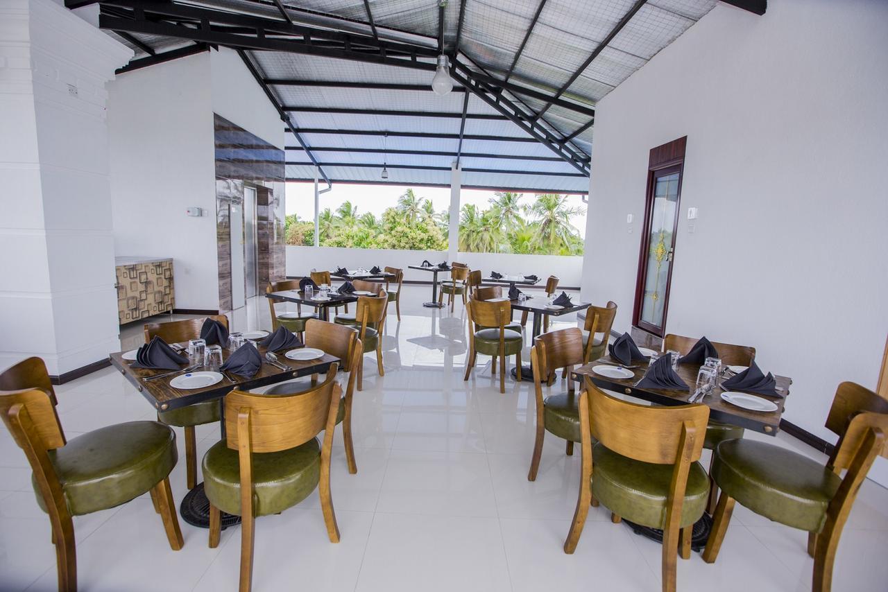 Euro Star Hotel Katunayaka Εξωτερικό φωτογραφία