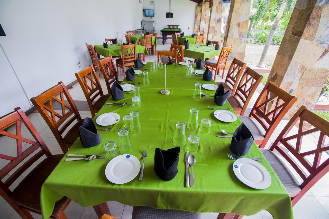 Euro Star Hotel Katunayaka Εξωτερικό φωτογραφία