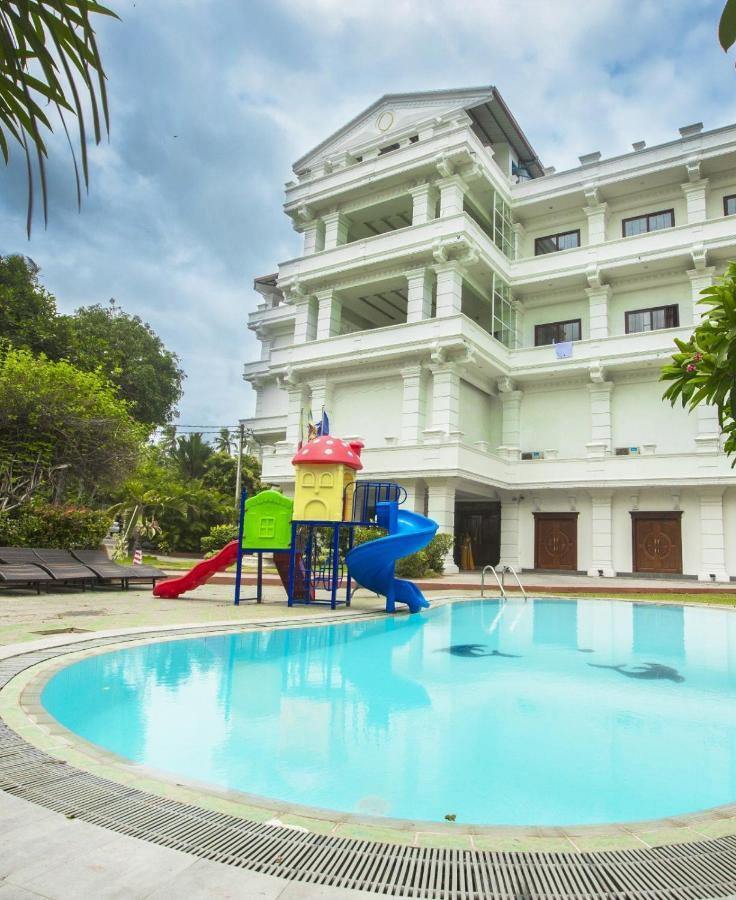 Euro Star Hotel Katunayaka Εξωτερικό φωτογραφία